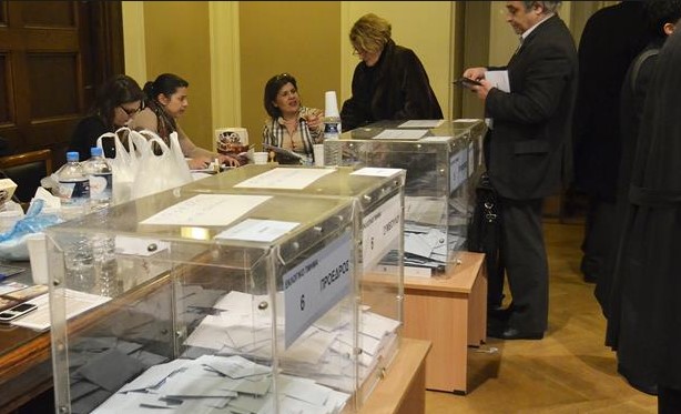 Μικρή η προσέλευση στις εκλογές του Δικηγορικού Συλλόγου Αθήνας: Μόνο 1.100 ψήφισαν ώς τώρα - Media