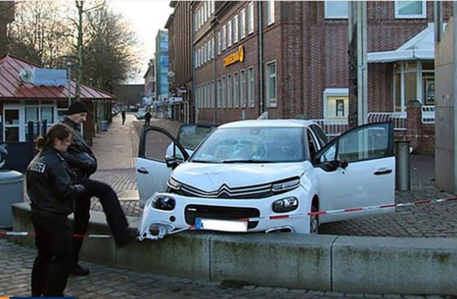 Κάτω Σαξονία: Μεθυσμένος οδηγός τραυμάτισε έξι πεζούς - Media