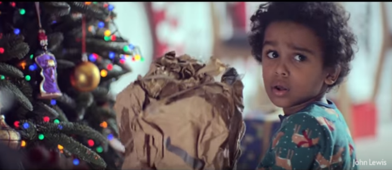 Ρεκόρ προβολών σε Χριστουγεννιάτικη διαφήμιση: Έκανε όλο το διαδίκτυο να δακρύσει (Video) - Media