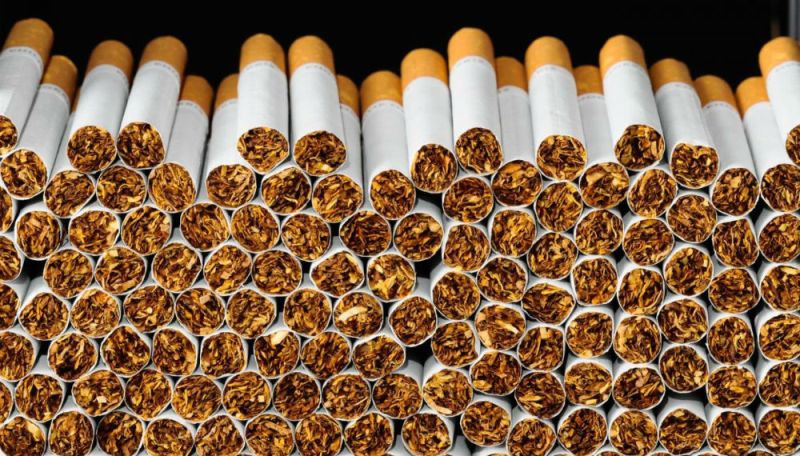 Έρευνα: Παράνομα 1 στα 4 τσιγάρα στην Ελλάδα- Καλπάζει το λαθρεμπόριο - Media