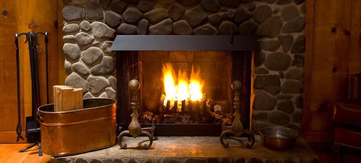 Έχεις τζάκι; Διάβασε τι πρέπει να προσέχεις για να μην εκραγεί η καμινάδα - Media