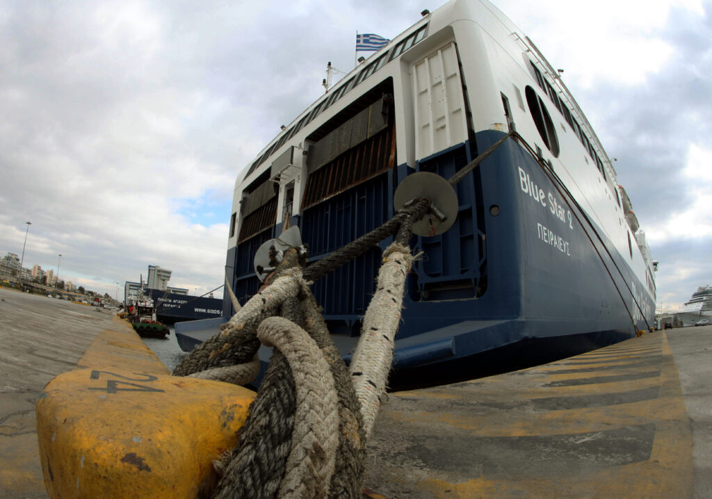 Ιόνιο: Προβλήματα στα δρομολόγια των πλοίων λόγω κακοκαιρίας - Media