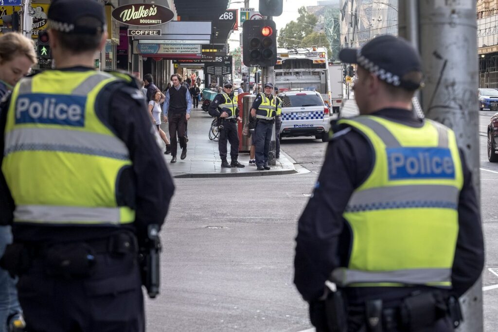 Μελβούρνη: Δεν συνδέεται με τρομοκρατία ο 32χρονος που έριξε το αυτοκινητο στο πλήθος - Media