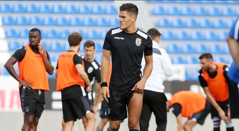 Νέο χειρουργείο για Λεβέκ - Εκτός για ακόμα τρεις μήνες - Media