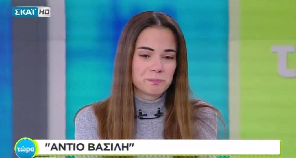 Συγκινημένη on air η Άννα Μπουσδούκου αποχαιρέτησε τον Β. Μπεσκένη (Video) - Media