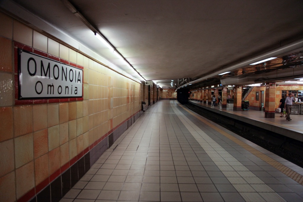 Νεκρός άνδρας στον σταθμό του ΗΣΑΠ στην Ομόνοια - Media