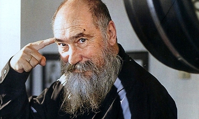 Δυο γιατροί από το κοινό έσωσαν τον Τζίμη Πανούση - Media