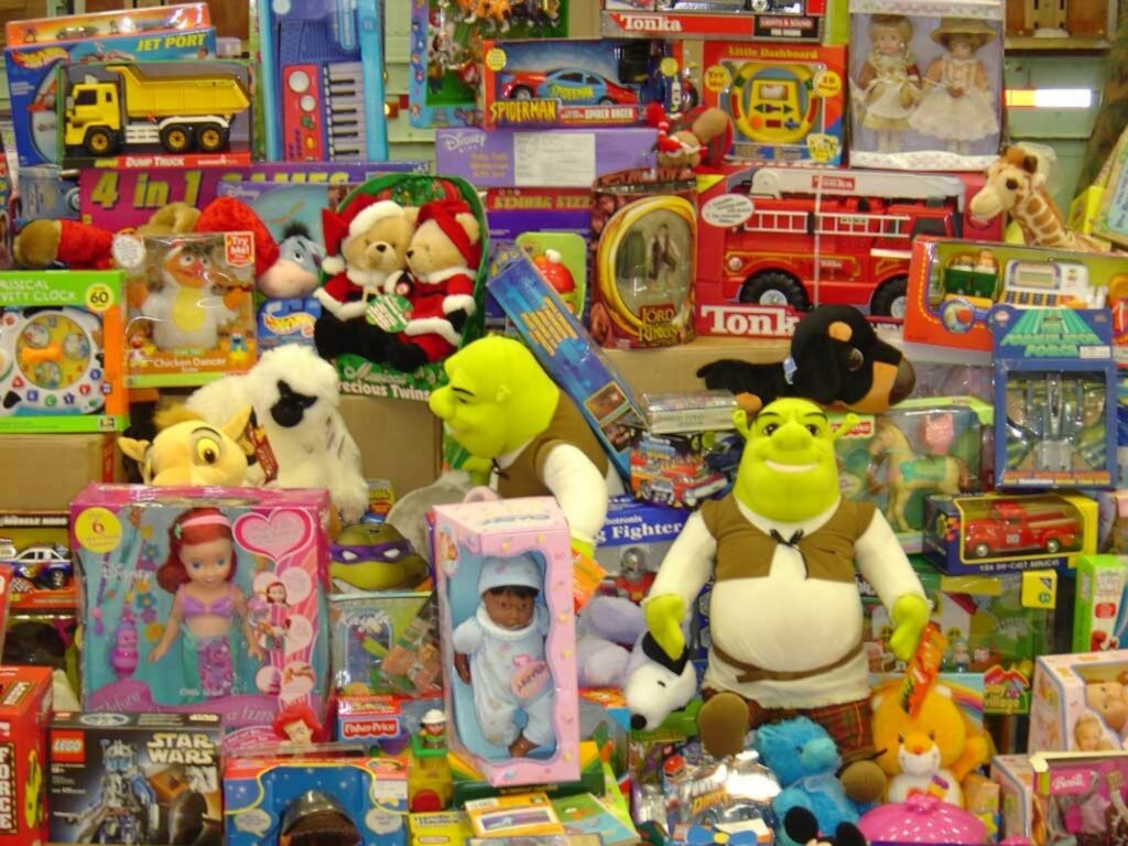 Έρευνα: Όσα περισσότερα παιχνίδια, τόσο το χειρότερο για τα παιδιά - Media