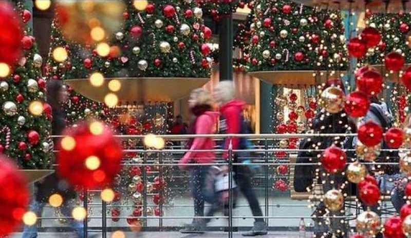 ΕΣΕΕ: Έως και κατά 2% υψηλότερα φέτος ο τζίρος των Χριστουγέννων  - Media