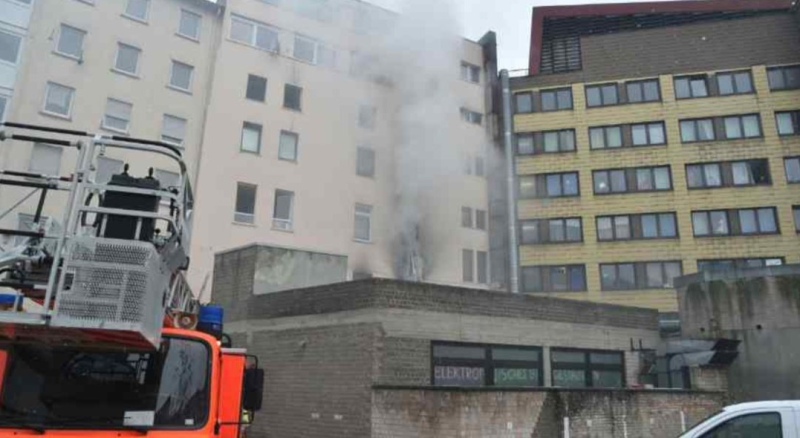 Γερμανία: 4 νεκροί και 23 τραυματίες από κόλαση πυρκαγιάς σε συγκρότημα κατοικιών - Media