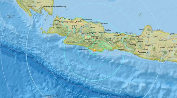 Τρόμος στην Ινδονησία - Φονικός σεισμός δίπλα στο μεγαλύτερο ηφαίστειο του κόσμου - Media