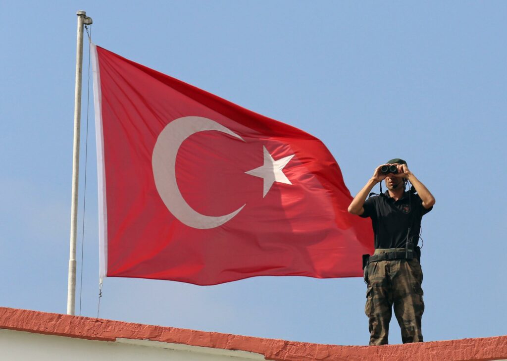 «Αστακός» η Τουρκία ενόψει τις Πρωτοχρονιάς - 75 συλλήψεις για διασυνδέσεις με τον ISIS - Media