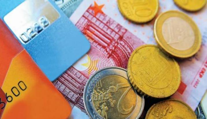 Ακόμα ψάχνουν τους 1.000 τυχερούς της πρώτης λοταρίας για να τους δώσουν από 1.000 ευρώ - Media