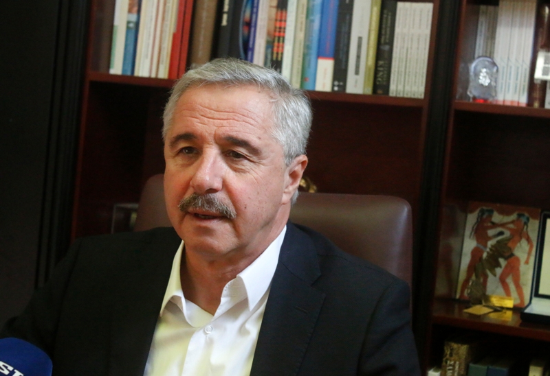 Μανιάτης: Ο Τσίπρας θα μείνει στην ιστορία επειδή προσέθεσε δύο αχρείαστα μνημόνια - Media