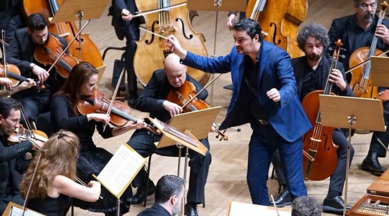 Υποψήφιος για Grammy ο μαέστρος της Καμεράτα, Γιώργος Πέτρου - Media