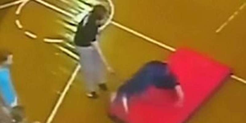 Μαθητής έσπασε τη σπονδυλική του στήλη σε σχολική άσκηση (Video) - Media
