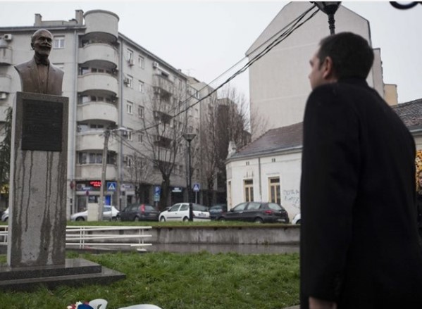 Ο Αλέξης Τσίπρας στο μνημείο του Ελευθέριου Βενιζέλου στο Βελιγράδι (Photos) - Media