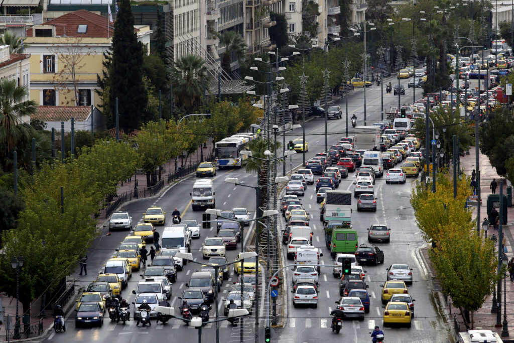 Τέλη κυκλοφορίας: Τελευταία ευκαιρία πριν «πέσουν» πρόστιμα - Media