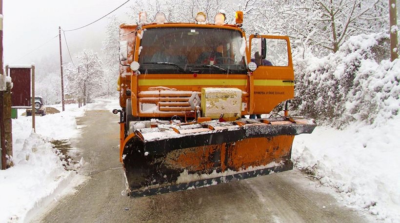 «Ζηνοβία»: Πυκνή χιονόπτωση σε περιοχές της Εύβοιας - Media