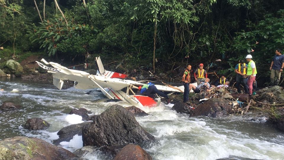 Κόστα Ρίκα: Δέκα τουρίστες ανάμεσα στους 12 νεκρούς στη συντριβή αεροσκάφους - Media