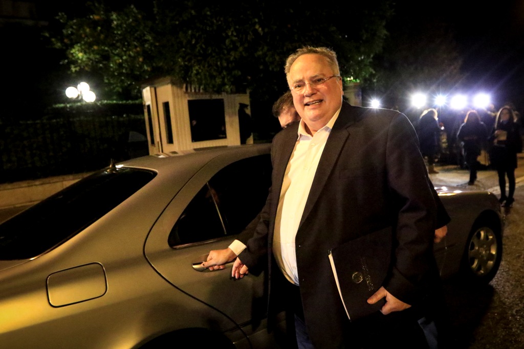 Κοτζιάς: Δεν υφίσταται «τσάμικο» ζήτημα - Media