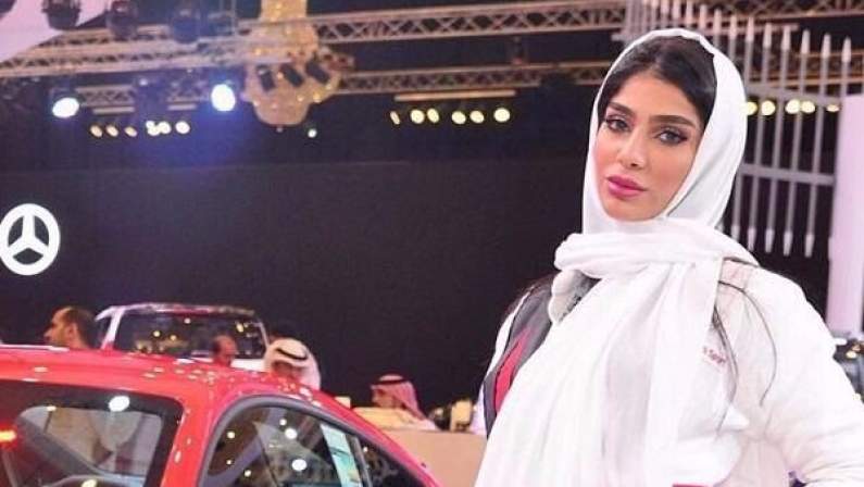 Αυτή η έκθεση αυτοκινήτου στη Σαουδική Αραβία είναι μόνο για γυναίκες (Photos) - Media
