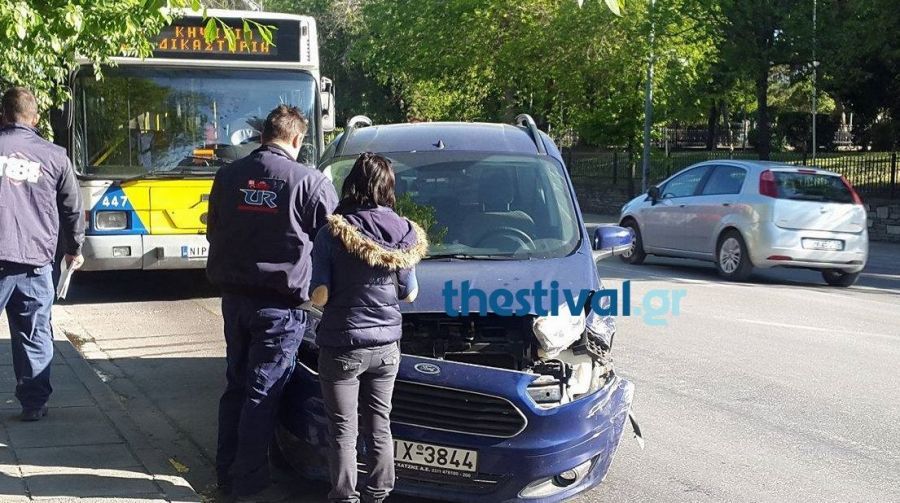 Θεσσαλονίκη: Σύγκρουση λεωφορείου με αυτοκίνητο - Media