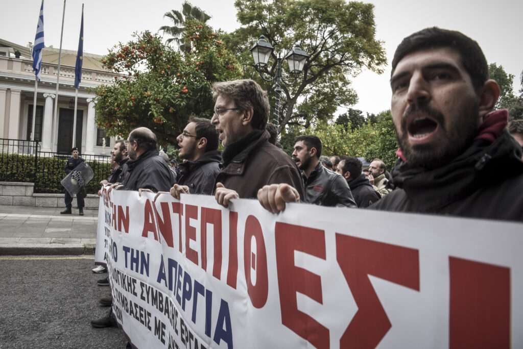 Μπαράζ κινητοποιήσεων για τη διάταξη για τις απεργίες - Χωρίς μετρό και τρόλεϊ την Παρασκευή - Media