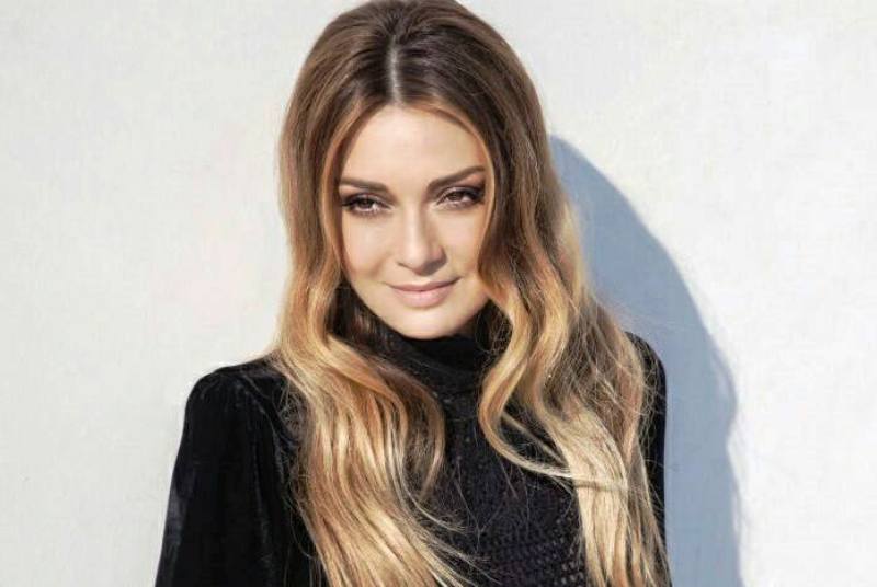 Βαρύ πένθος για την Αποστολία Ζώη - Media