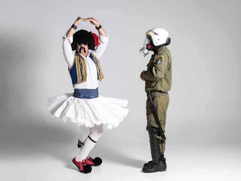 «Ελληνοφρένεια»: Δεν πάμε στην ΕΡΤ - Τελευταίως δεν περνάμε ούτε από τη Μεσογείων  - Media