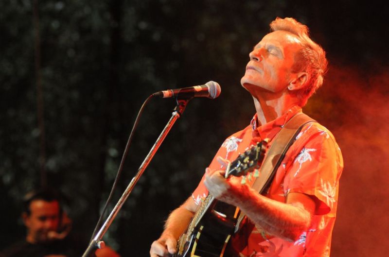 Ώρες αγωνίας για το Βαγγέλη Γερμανό: Παραμένει στη ΜΕΘ, αποσωληνωμένος - Κρίσιμες οι επόμενες μέρες - Media