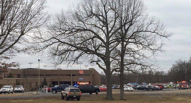 Σφαγή σε σχολείο του Κεντάκι: Μαθητής σκοτώνει δύο συμμαθητές του, τραυματίζει άλλα 19 άτομα - Media