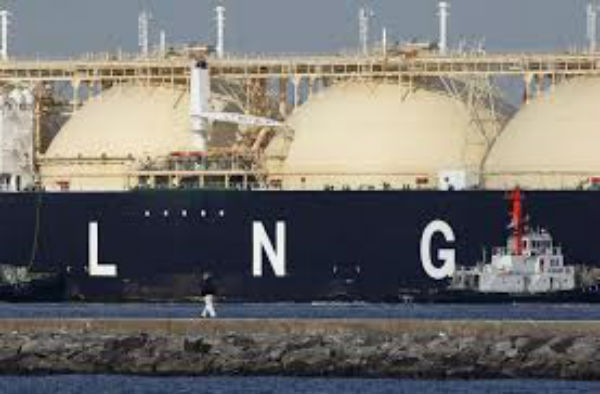 Τραυματίστηκε ναυτικός σε πλοίο LNG στη Ρεβυθούσα - Media