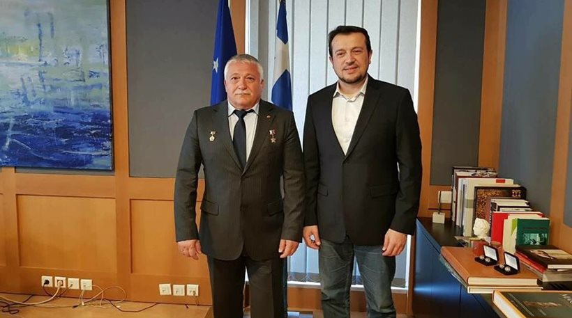 Συνάντηση Νίκου Παππά με τον Πόντιο κοσμοναύτη Θεόδωρο Γραμματικόπουλο - Media