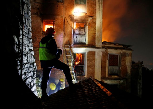 Πορτογαλία: 8 νεκροί από πυρκαγιά σε διώροφο κτίριο - Media