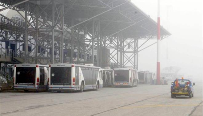 Ακυρώσεις και καθυστερήσεις πτήσεων στο αεροδρόμιο «Μακεδονία» λόγω ομίχλης - Media