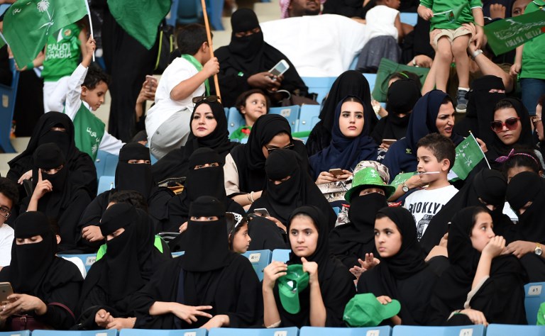 Σαουδική Αραβία: Και γυναίκες θα παρακολουθούν πλέον αγώνες ποδοσφαίρου - Media