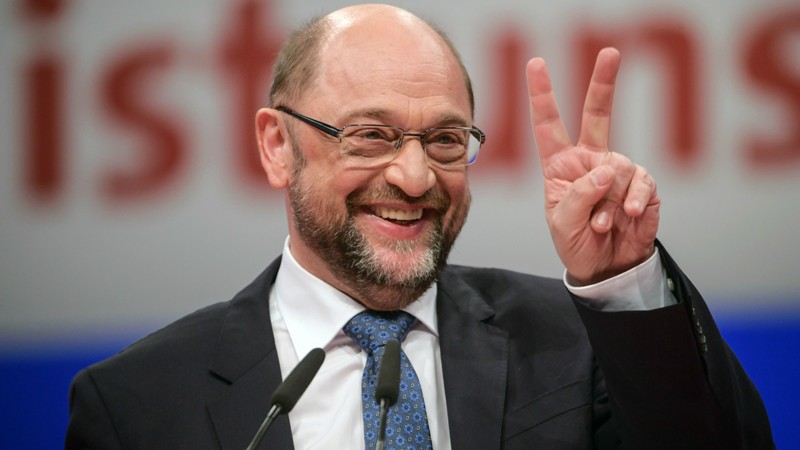 «Ανακουφισμένος» ο Σουλτς από την απόφαση του SPD για διαπραγματεύσεις με τη Μέρκελ - Media