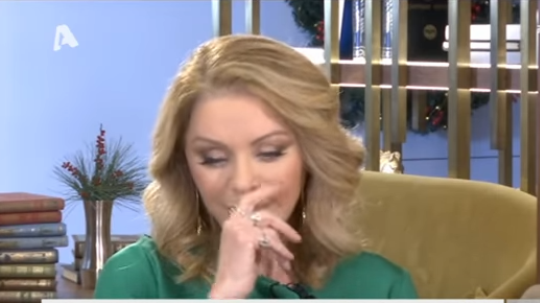 Έλλη Στάη: Με ανατριχιαστικές λεπτομέρειες για τη σεξουαλική παρενόχληση - «Κλείδωσε την πόρτα και μου επιτέθηκε» (Video) - Media