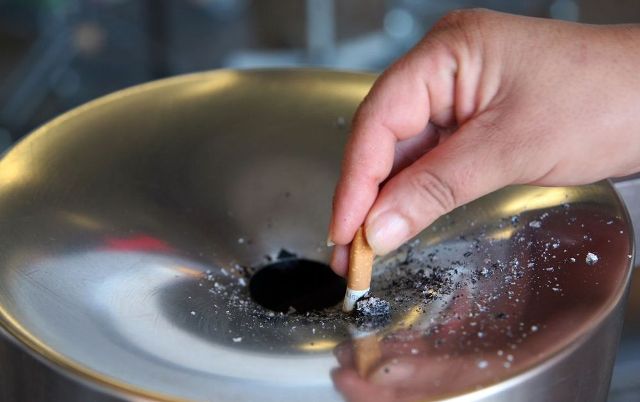 Αυτές είναι οι τροφές που καθαρίζουν τους πνεύμονες από τη νικοτίνη - Media