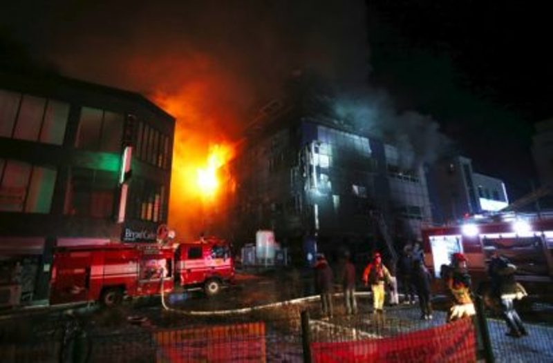 Απερίγραπτη φρίκη: Κάηκαν ζωντανά επτά αδελφάκια - Media