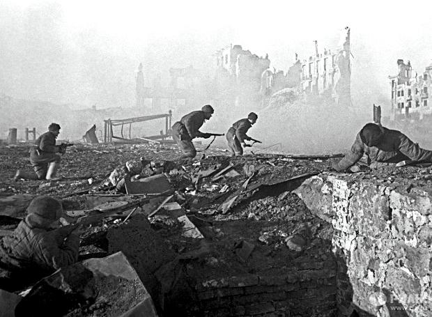 Σαν σήμερα λήγει η μάχη του Στάλινγκραντ – Η αρχή του τέλους της ναζιστικής Γερμανίας στρατού (Photos) - Media