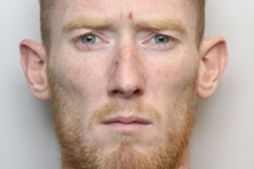 Επιτέθηκε με σφυρί στα τέσσερα παιδιά του – Κατέστρεψε το κρανίο της κόρης του (Photos) - Media