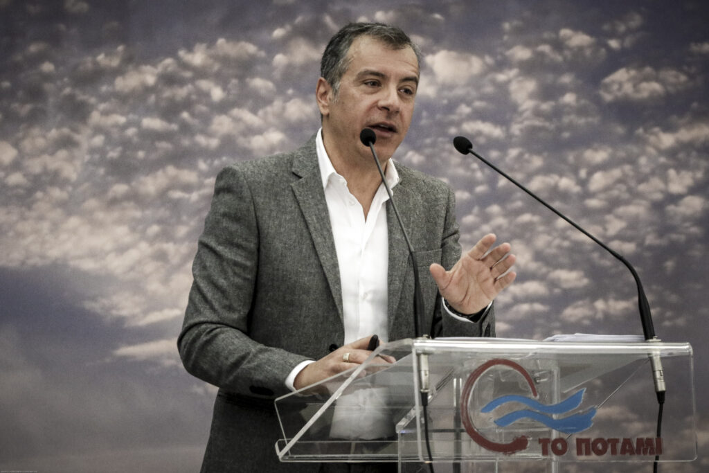 Θεοδωράκης: Να σταματήσει η εμπλοκή υπουργών στην υπόθεση Novartis – Να καταθέσουν στη Βουλή οι μάρτυρες - Media