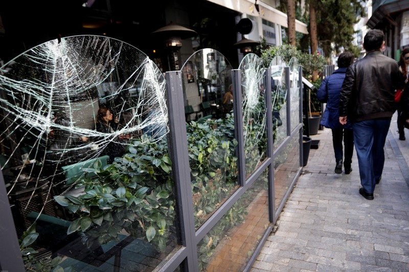 Πέτσας: Δεν θα αλλάξουν οι ώρες απαγόρευσης κυκλοφορίας για Χριστούγεννα - Πρωτοχρονιά - Media