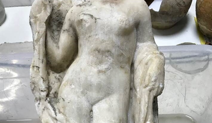 Ακέφαλο άγαλμα της Αφροδίτης βρέθηκε στο μετρό της Θεσσαλονίκης - Media