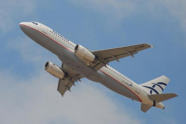 Περιπέτεια στον αέρα: ΑIRBUS A320 με προορισμό τη Βιέννη επιστρέφει στην Αθήνα - Media