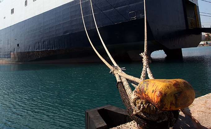 Μηχανική βλάβη του «Άρτεμις» στο Λαύριο - Ταλαιπωρία για επιβάτες - Media