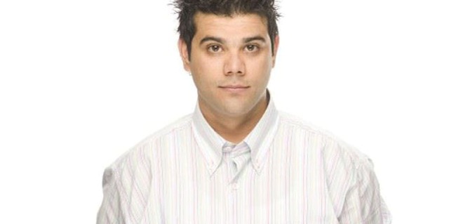 Άλλος άνθρωπος ο «Βασίλης» από τα Μαύρα Μεσάνυχτα: Δείτε πώς είναι σήμερα ο ηθοποιός! (Photos) - Media