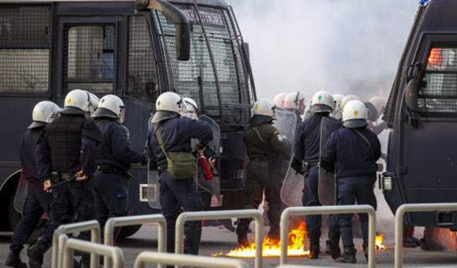 Επεισόδια στον Πειραιά με οπαδούς Ολυμπιακού - ΑΕΚ - Media